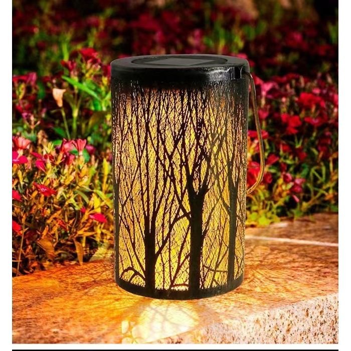 Lanternes solaires dextérieur suspendues en forme de Forêt creux en métal - Lanterne de décoration de jardin LED étanche Lanternes solaires dextérieur suspendues en forme de Forêt creux en métal - Lanterne de décoration de jardin LED étanche