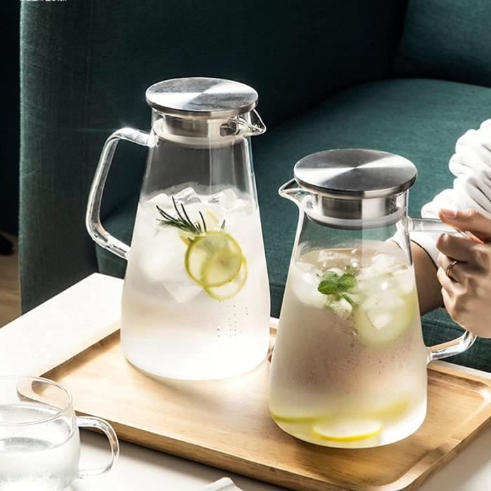 Carafe En Verre 2 Litres VILDE - Avec Couvercle Et Bec Verseur - Idéale Pour Eau, Thé, Jus - Design épuré Avec Poignée