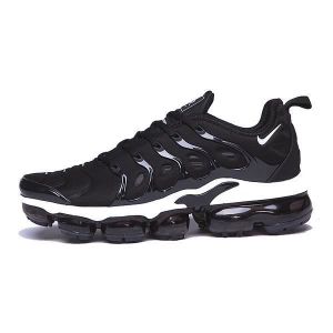 vapormax plus noir pas cher
