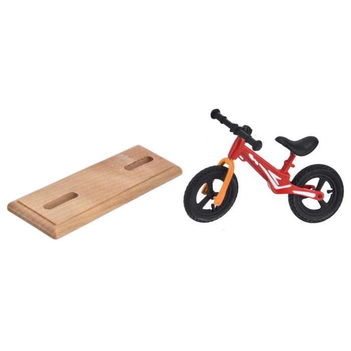 Le mignon personnage de tempeh fait du vélo de cirque | Vecteur Premium