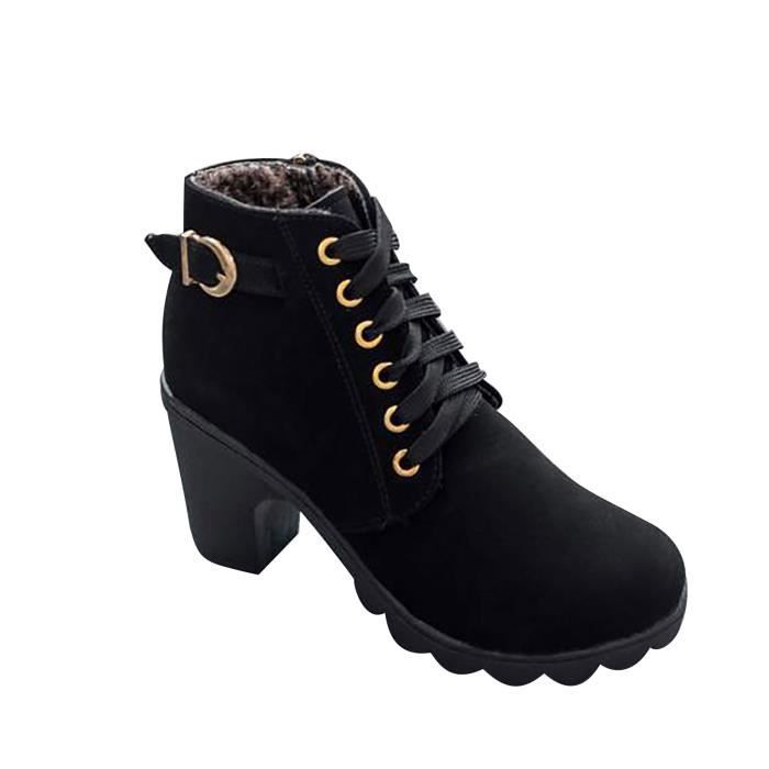 Bottes en cuir avec boucles et fermeture éclair