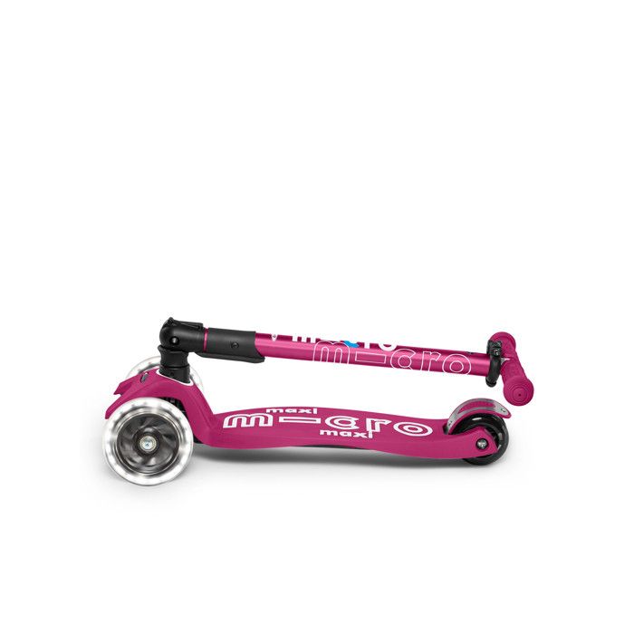 Trottinette 3 Roues enfant Maxi Micro Deluxe pliable Baie Rouge LED MICRO Mixte 5 ans et plus Achat Vente Trottinette 3 Roues enfant Maxi Micro