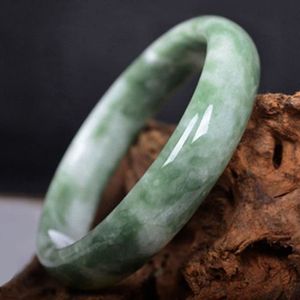 BRACELET - GOURMETTE Bracelet en Jade vert chinois de qualité A pour fe