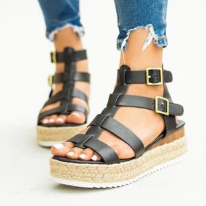 nu pied compensé plateforme
