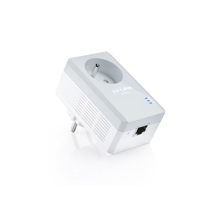 SHOT CASE - TP-Link TL-PA4015P CPL 500 Mbps avec 1 Port Ethernet et Prise Intégrée