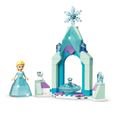LEGO® 43199 Disney La Cour du Château d’Elsa, Jouet de Construction pour Enfants, Mini-Poupée Reine des Neiges 2 et Robe Diamant-1