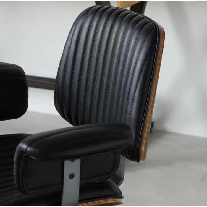Chaise de bureau ergonomique style vintage EVRYAE en simili cuir noir réglable en hauteur pivotante 360°