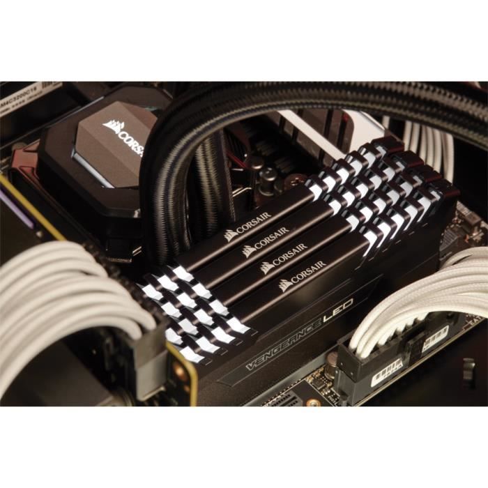 Corsair Vengeance RGB PRO DDR4 2 x 8 Go 3200 MHz CAS 16 Blanche - Mémoire  Corsair sur