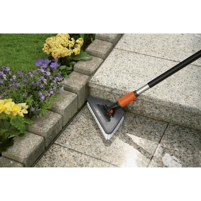 Balai De Lavage Dur Articulé Gardena - Brosse Nettoyage Coins Et Terrasse 5562-20