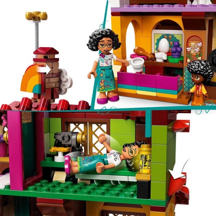 LEGO 43202 Disney La Maison Madrigal, Jouet, avec Figurines du