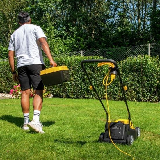 Tondeuse à Gazon Électrique Powerplus 1300W 320mm - Ramassage 30L Pour Petits Jardins