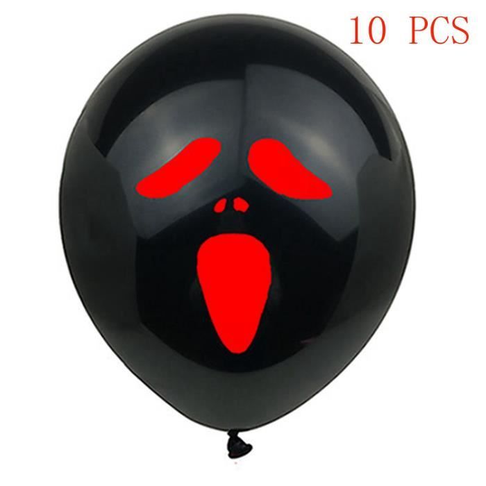 Main coupée factice sanguinolente
