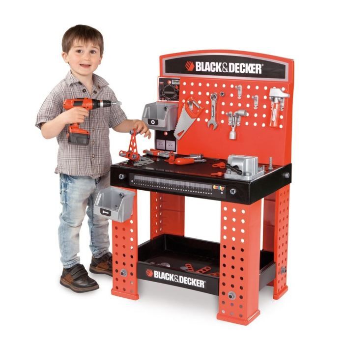 Smoby Etabli black & decker en promo