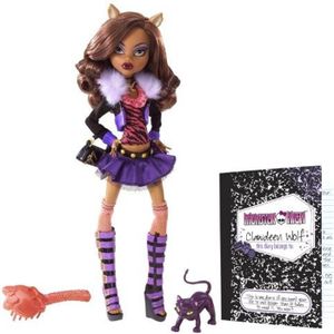 monster poupee