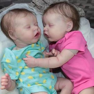 POUPÉE Pinky Reborn Jumeaux Bébés Endormis Câlins de 18 pouces (45 cm), Adorables, Corps en Tissu, Cadeau pour Enfants de 3 ans et plus