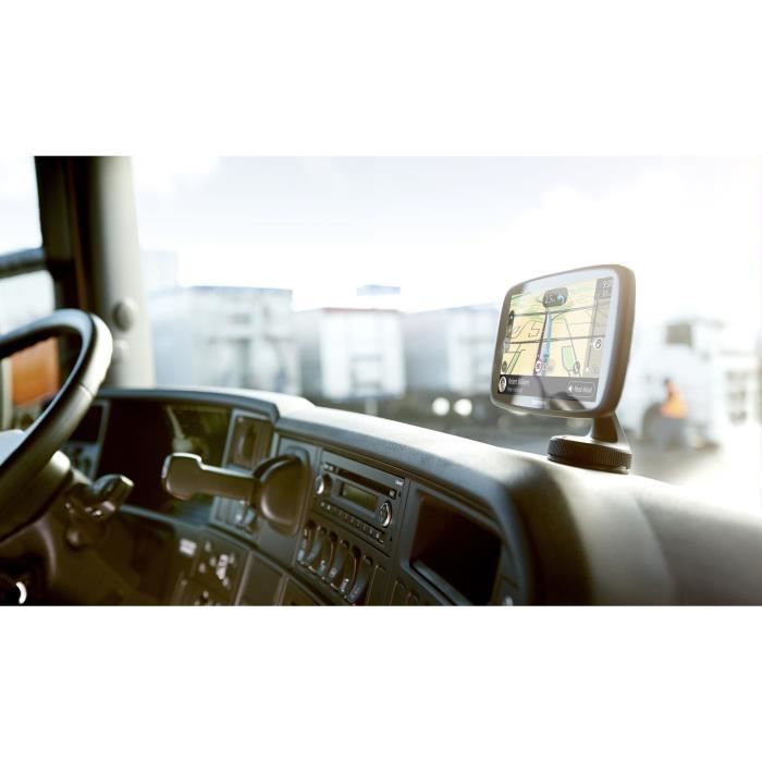 GPS Poids Lourds TomTom GO Professional 520 - Cartographie Europe 49 pays -  Wi-Fi intégré - Appels mains-libres - Cdiscount Auto