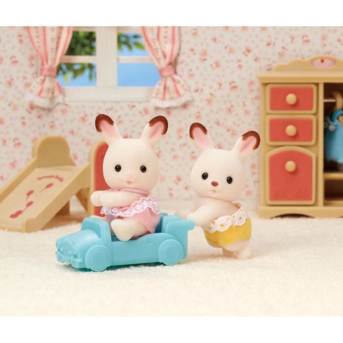 Sylvanian Families - EPOCH - Les jumeaux lapin chocolat - Marron - Enfant - Avec locomotive