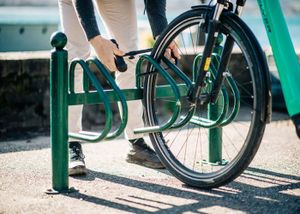 Blocage rapide antivol vélo roue et selle Cdiscount