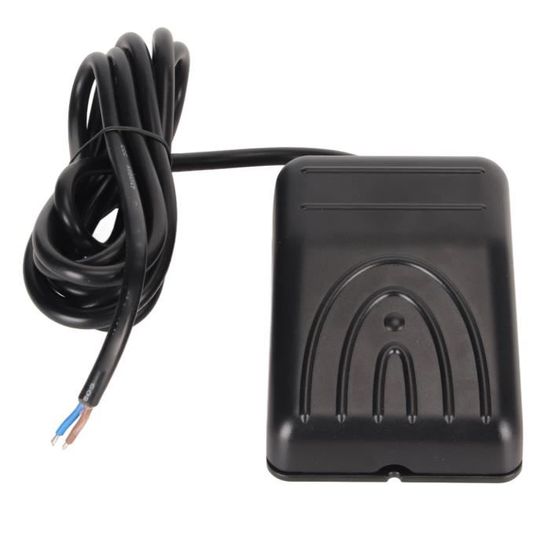 mxuteuk Commutateurs à pied 10 A 250 V AC Interrupteur de commande momentané à pédale SPDT NO NC Alimentation électrique Interrupteur à pédale en plastique antidérapant Interrupteur à pied mains