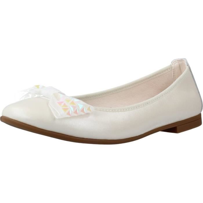 Derby fille deals