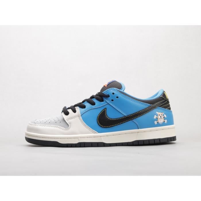 Chaussures SB Dunk Low There Skateboards NIKE
