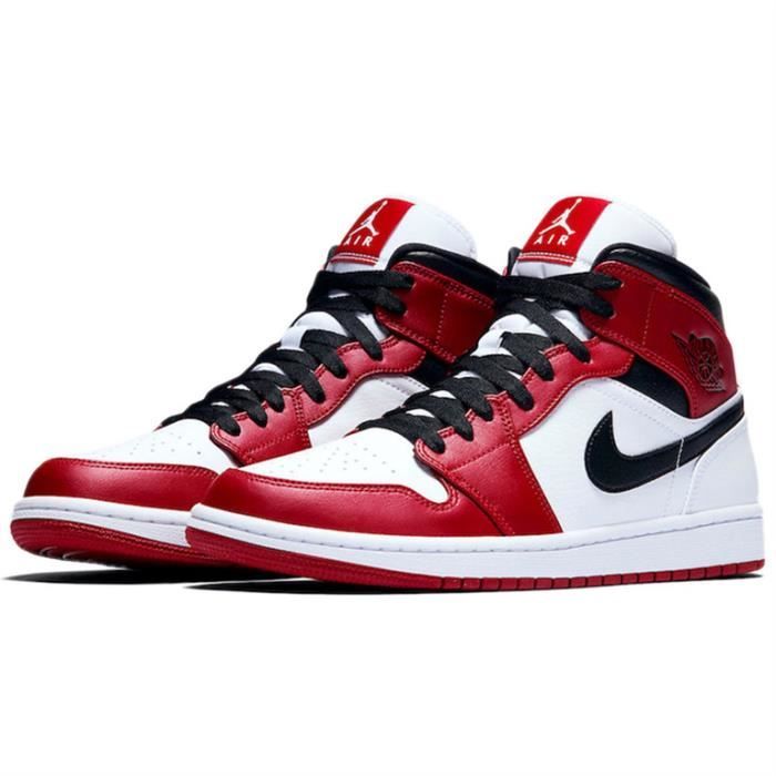 Chaussure nike de deals sport pas cher jordan