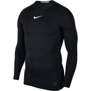 t shirt moulant nike