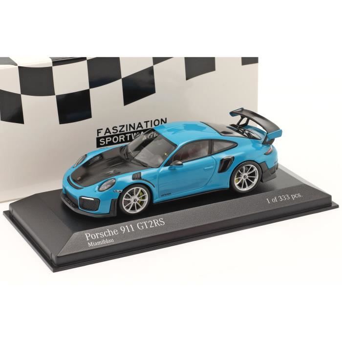 Voiture miniature minichamps 2025