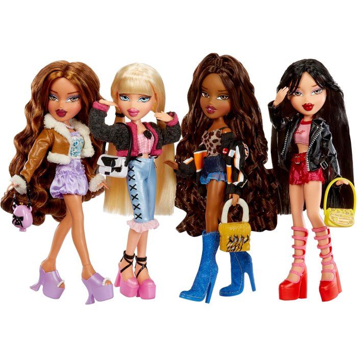 Bratz Pop Starz Yasmin - Poupée Mannequin avec Breloque à Collectionner, Tenue et Accessoires Musicaux