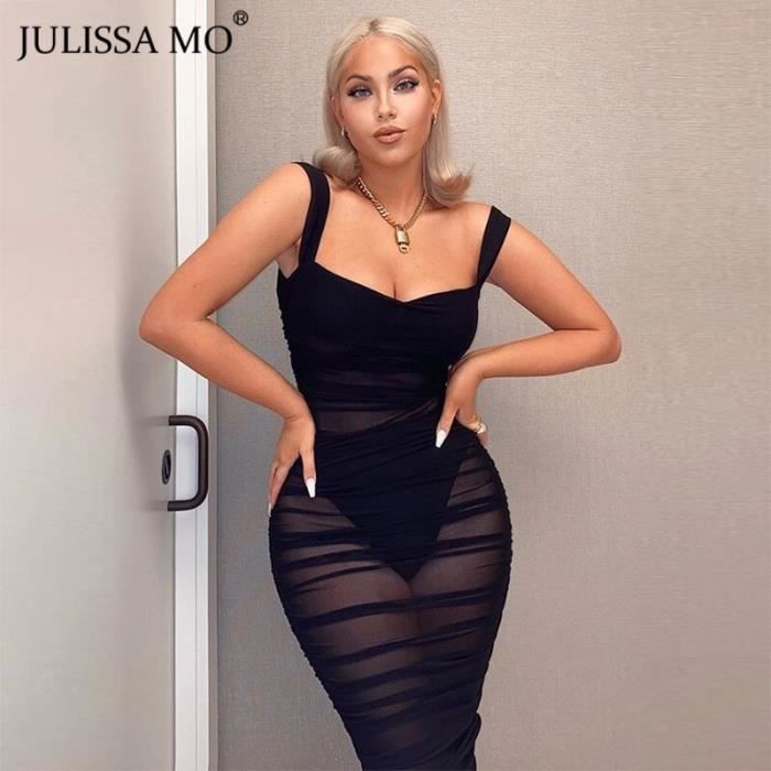 Femme tenue moulante store