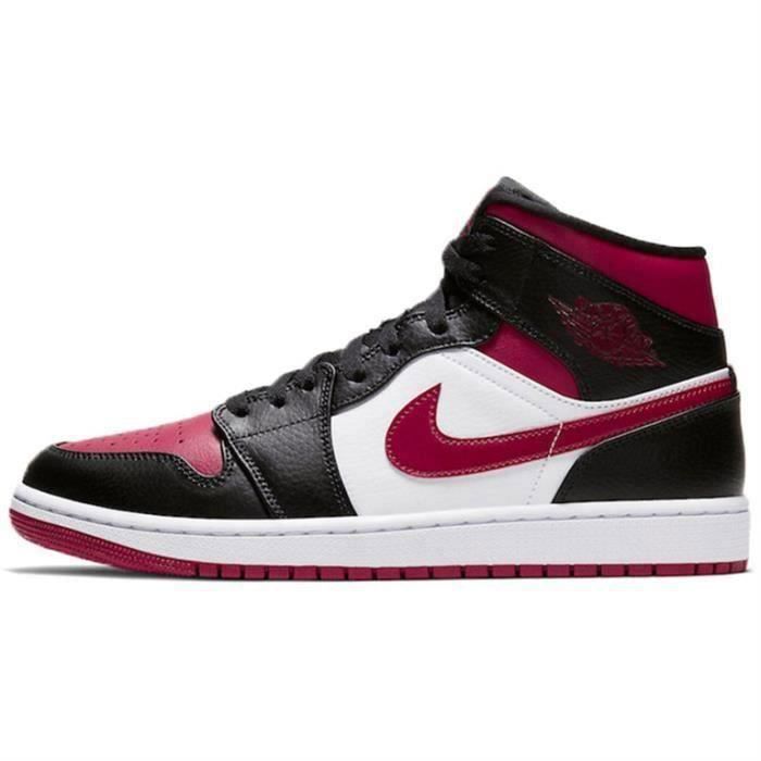 Chaussure de sport nike homme hot sale pas cher jordan