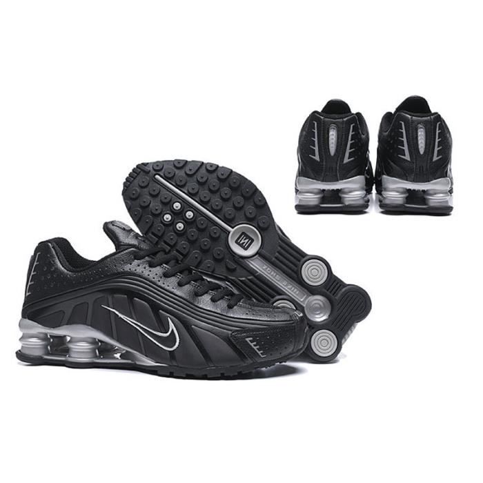 Basket NIKE SHOX R4 AUTREMENT Mixte Synth tique Noir