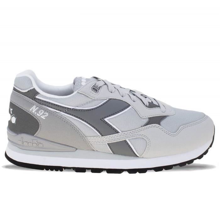 Chaussures Diadora N.92 pour Homme Gris Marque DIADORA Modele 173169 C4385 Textile Lacets