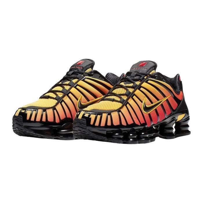 Nike Baskets Nike Shox TL Hommes
