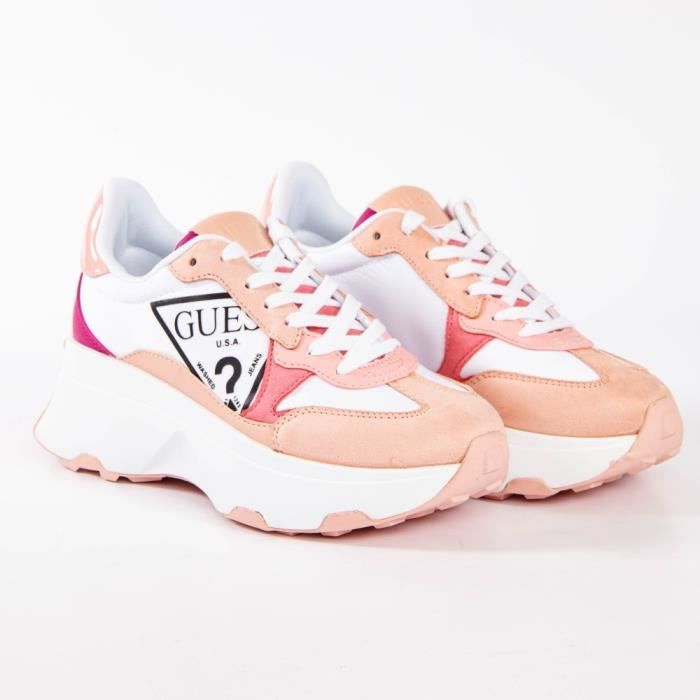 Basket Guess Classic logo triangle Rose Femme