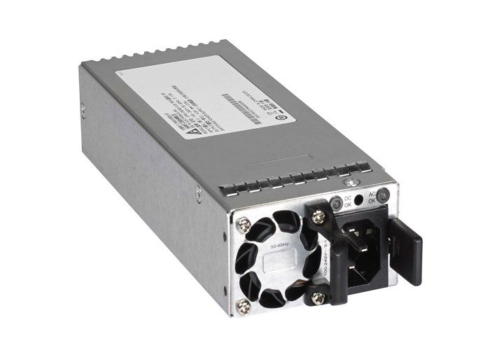 NETGEAR Module d'Alimentation - IEC 60320 C14 - 575 W - 120 V AC, 230 V AC