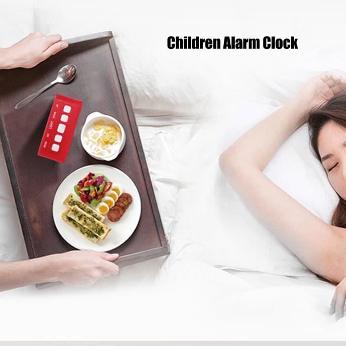 Ayybboo Football Réveil Enfant Pour Garçons Filles,Reveil Pour Enfants Digital Avec Veilleuse Snooze 6 Sonneries Réveil Double 12/24 Heures (Noir