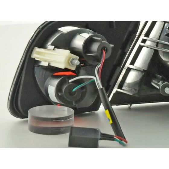 Feux arrières pour BMW Série 3 Coupe (type E46) année 97-02, chrome