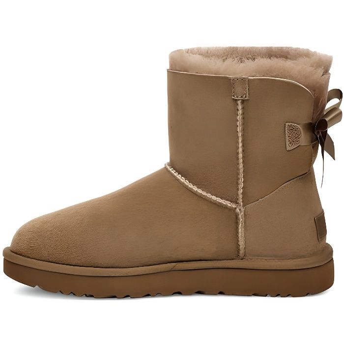 ugg marron avec noeud