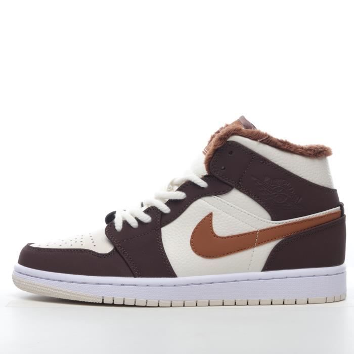 Airs-Jordans 1 Retro Mid Brown Fleece 