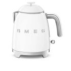 Bouilloire SMEG KLF05WHEU blanc 0.8L années 50 - Filtre anti-calcaire - Base 360° - Structure inox