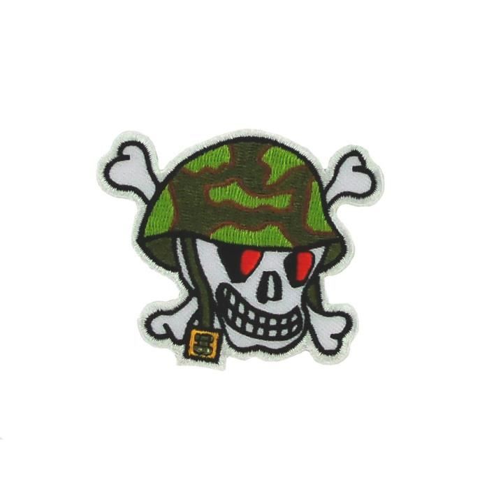 Pin's Badge Motard Tête De Mort - 2cm - Métal époxy - Fermoir Papillon