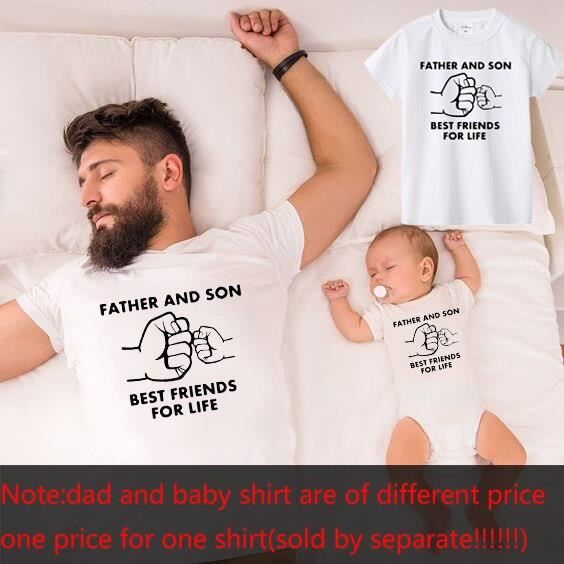 P re et fils pour la vie famille correspondant famille Look t