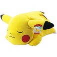 Peluche Pikachu Dort 40 cm - Pokémon - BANDAI - Doudou ou Oreiller - Pour Enfant à partir de 2 ans-0