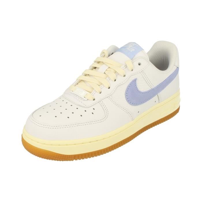 Baskets Femme Nike Air Force 1 07 Blanc Cuir Lacets Blanc