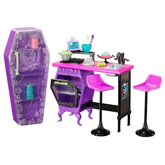 Amazon Com Monster High Spectra Vondergeist Floating Bed Playset
