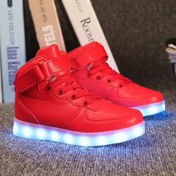 basket fille lumineuse