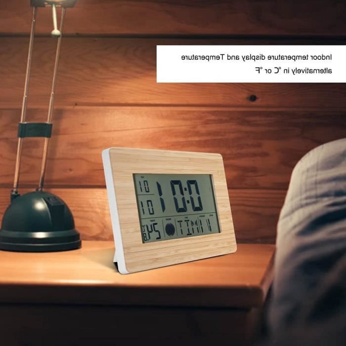 Horloge digitale avec réglage automatique et thermomètre