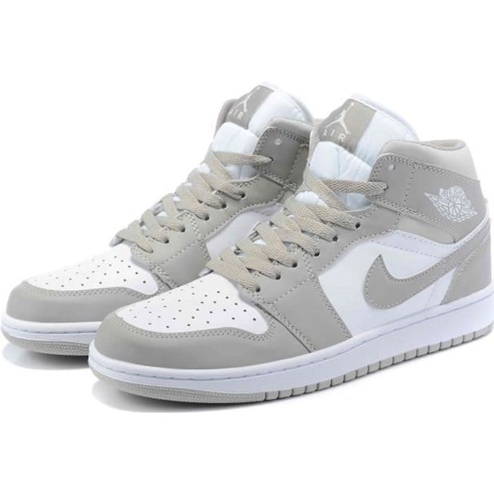 Basket Jordan 1 Mid Chaussure pour Homme et Femme Crème