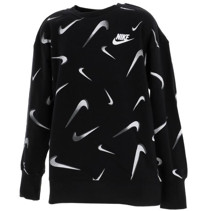 pull avec plein de logo nike